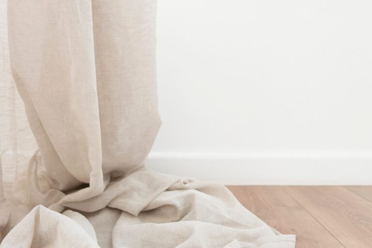 Soundproof Curtains for Home Theaters: How to Create a Cinema-Quality Experience